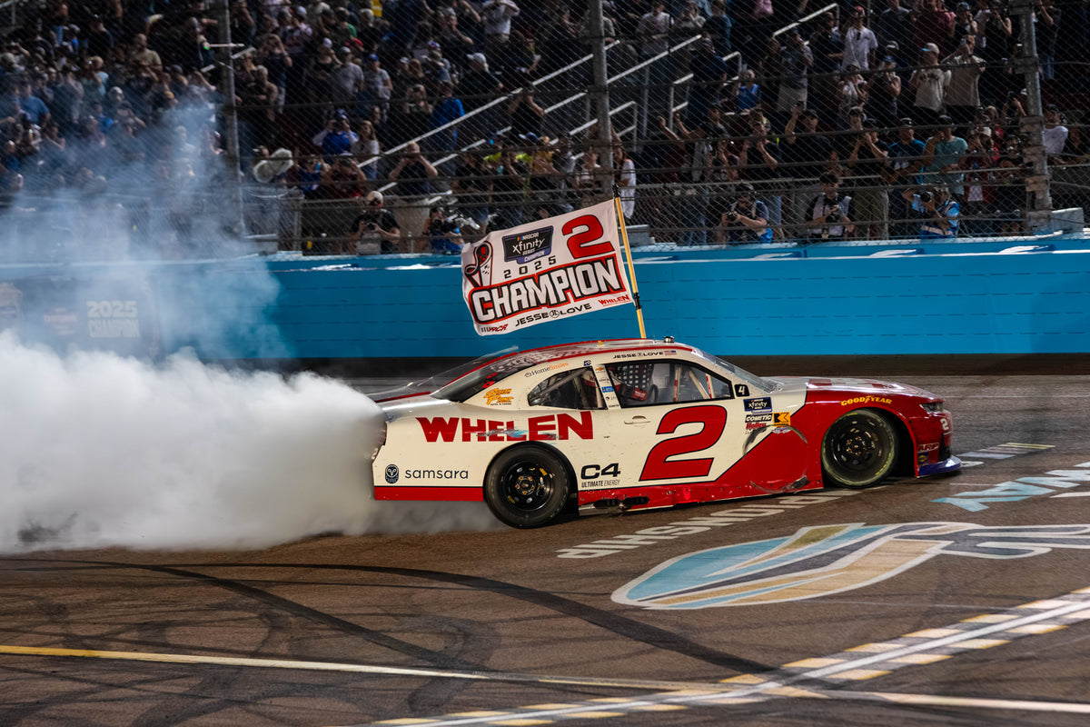 Jesse Love 2025 Phoenix Race Win 1:64 Die-Cast – RCR Museum & Team